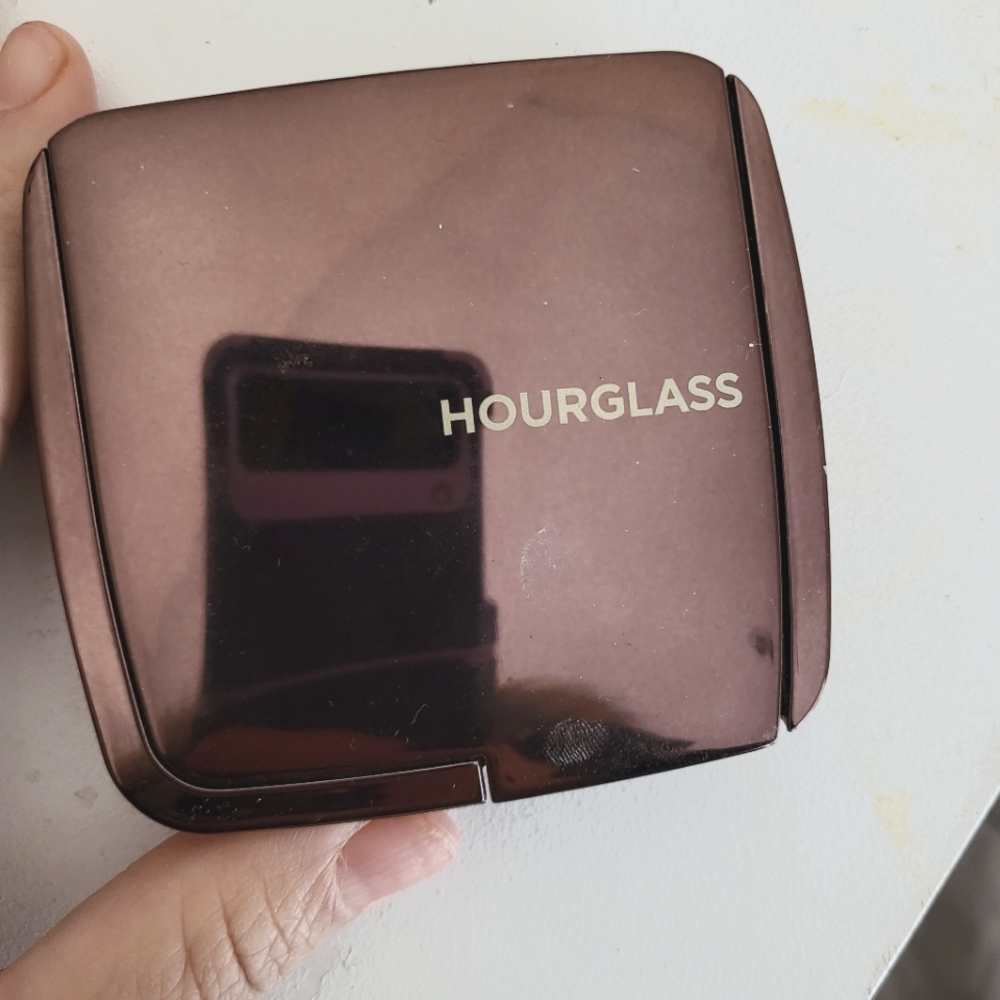 Hourglass Ambient Lighting Powder - DIM LIGHT  Travel .04 / 1.3g NIB